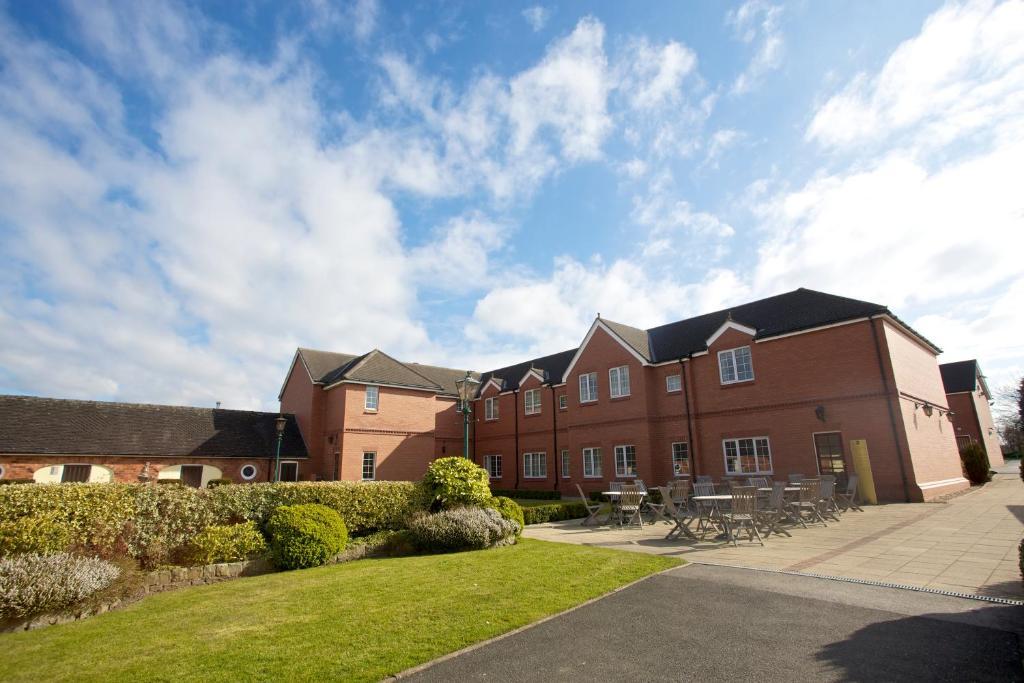 Hunters Lodge Hotel Crewe Luaran gambar